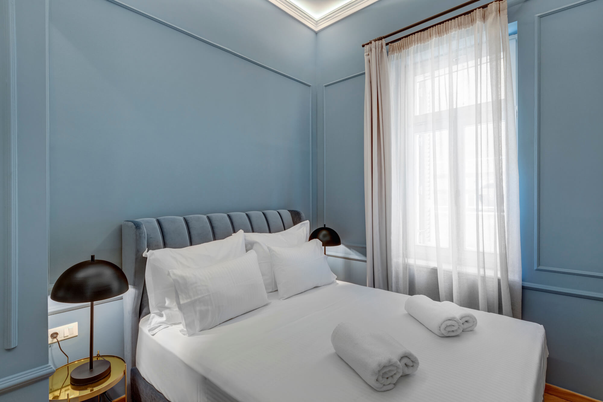 Blue suite bedroom