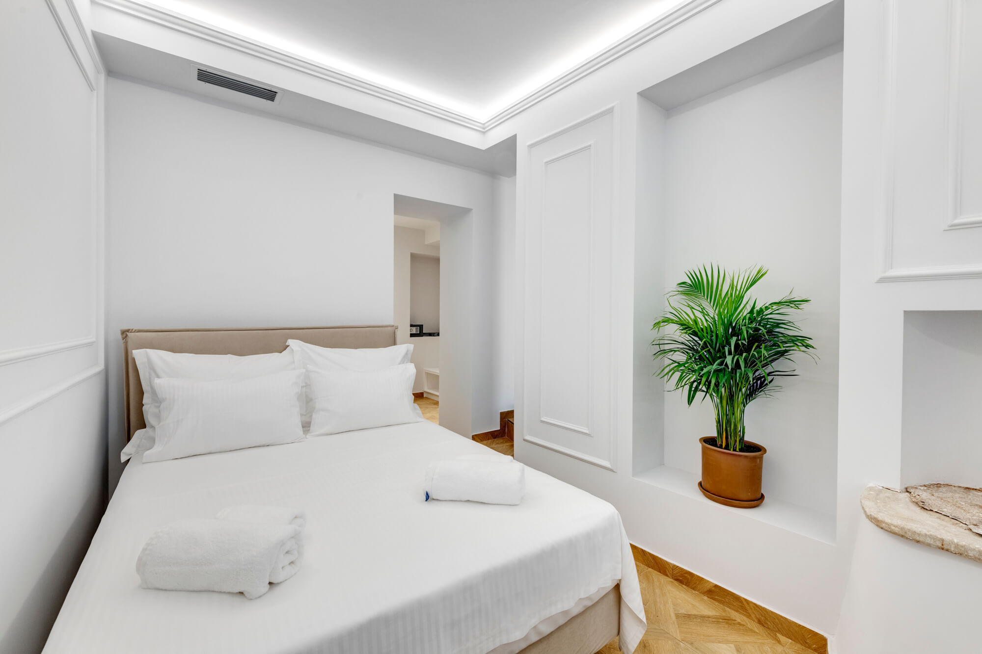 Bianva suite bedroom